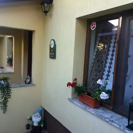 Villa Casuta Bunicilor *